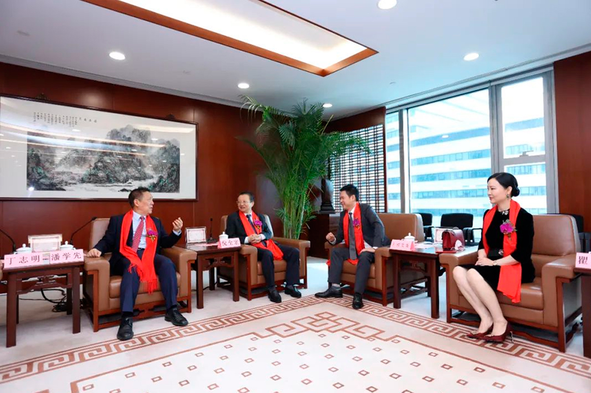 ����ͻ��-������κ�����_MG������Ϸ